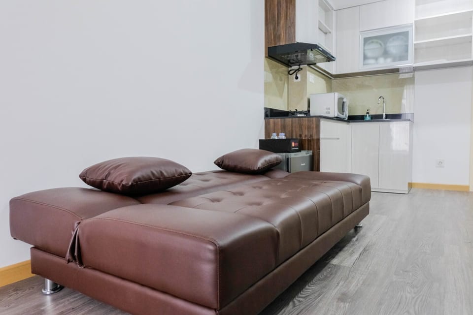 Room | Living area | TV
