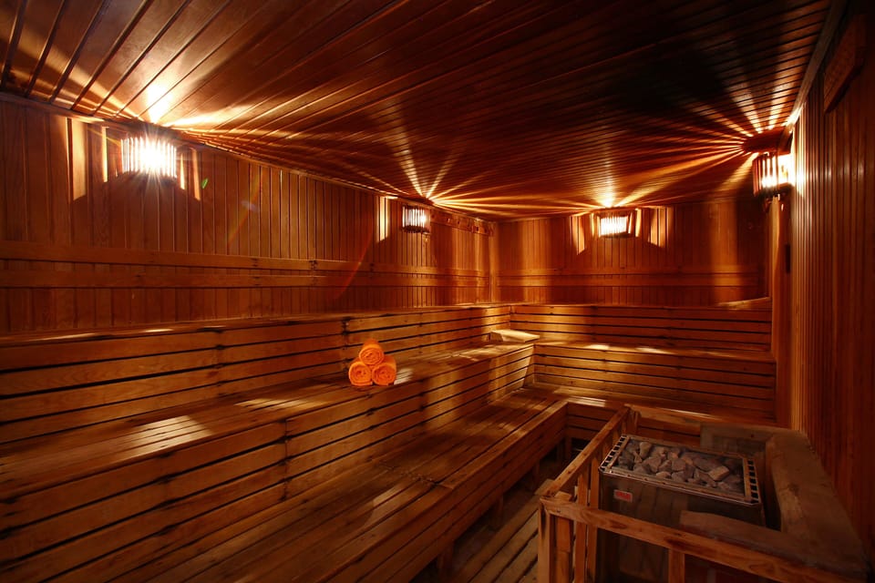 Couples treatment rooms, Turkish bath, body treatments, body wraps