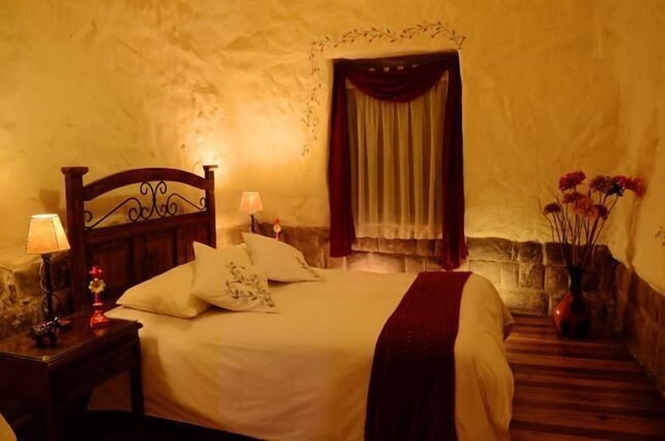 Standard Single Room | In-room safe, desk, free WiFi
