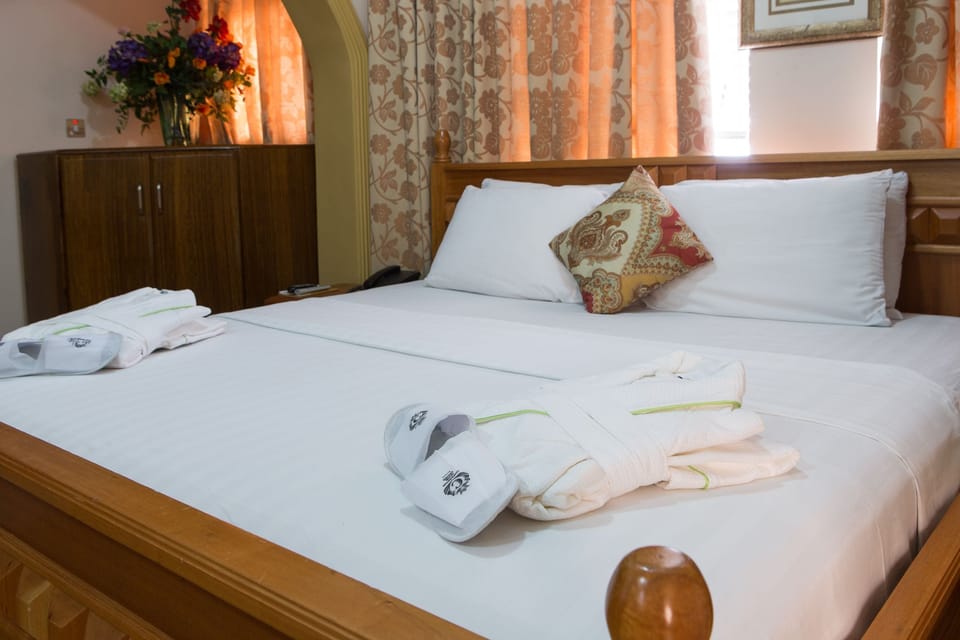 In-room safe, desk, blackout drapes, WiFi (free)