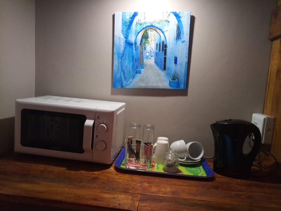 Deluxe Room (2) | Coffee and/or coffee maker