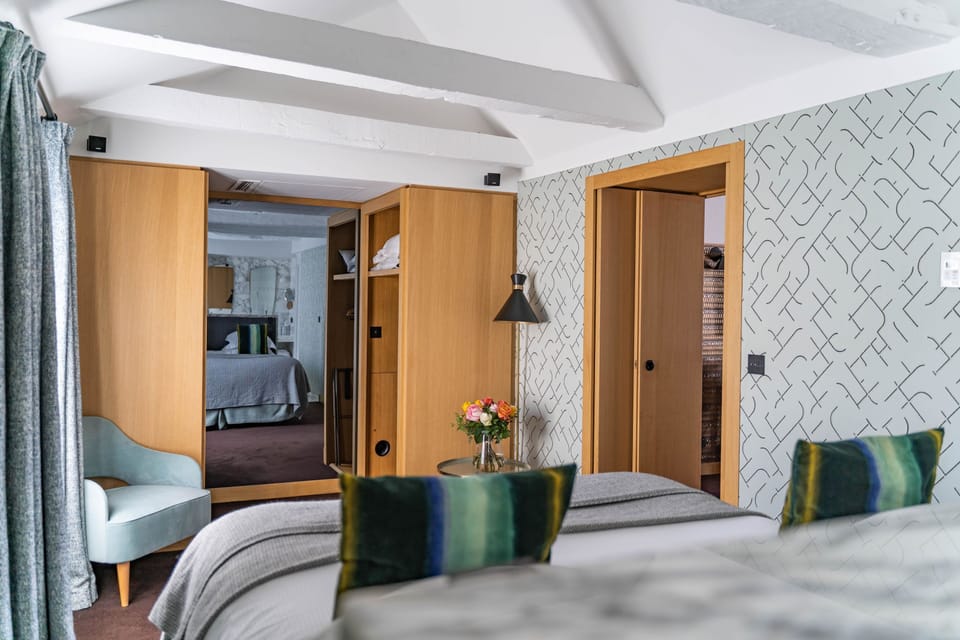 Exclusive Suite | Premium bedding, in-room safe, individually decorated