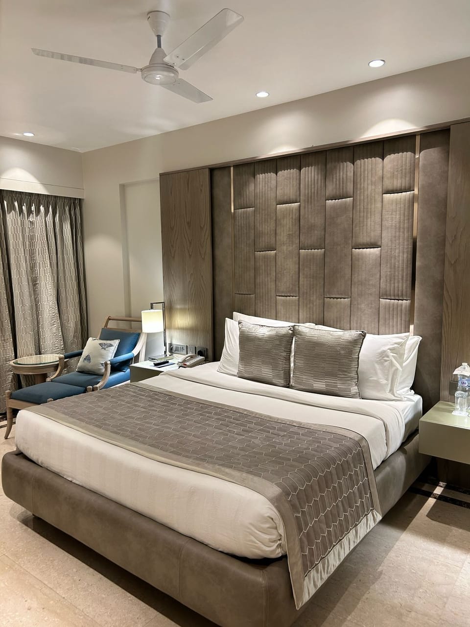 Executive Suite | Premium bedding, in-room safe, desk, blackout drapes