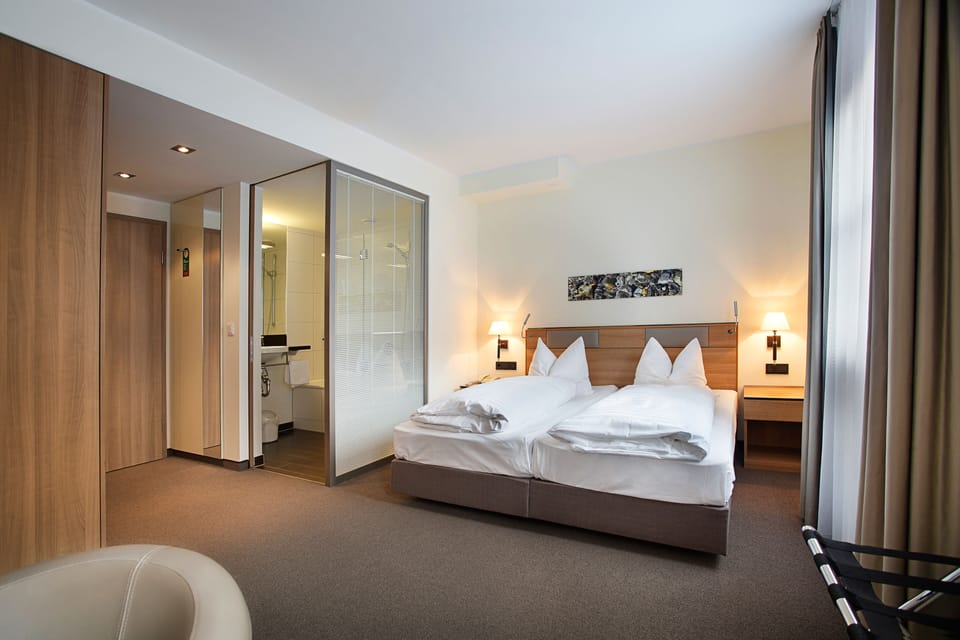 Superior Triple Room, Multiple Beds, Non Smoking | Hypo-allergenic bedding, in-room safe, desk, laptop workspace