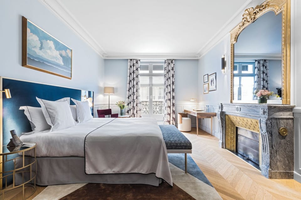 Egyptian cotton sheets, premium bedding, minibar, in-room safe