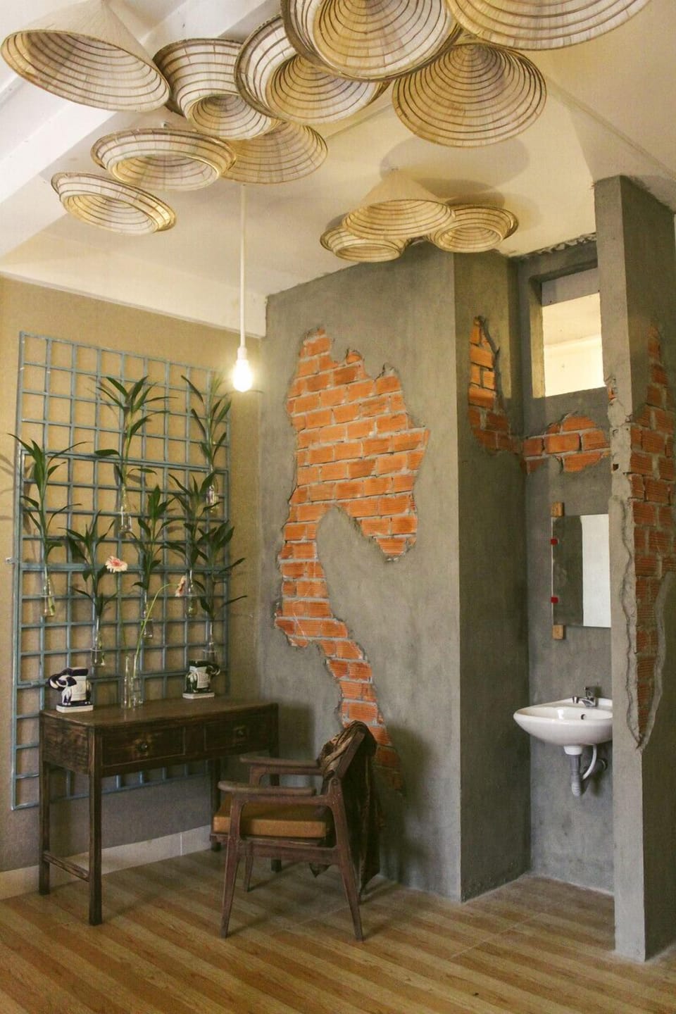 Double Room, L2 | Bathroom | Shower, hydromassage showerhead, designer toiletries, hair dryer