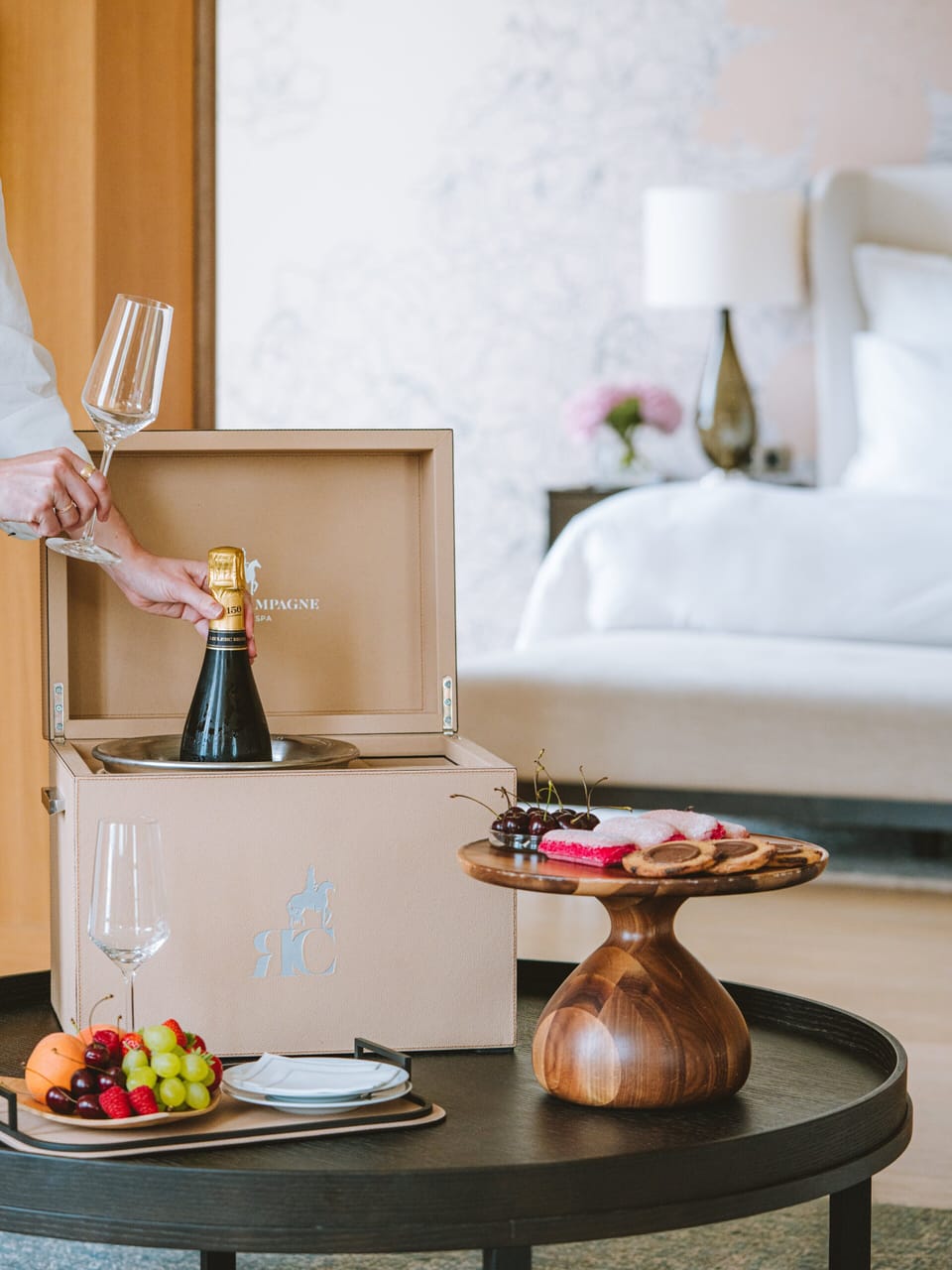 Room amenity