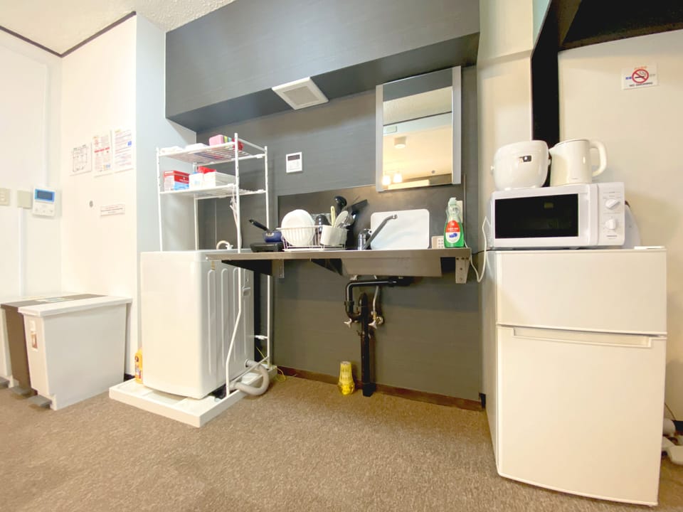 Apartment (403) | Private kitchen | Fridge, microwave, stovetop, electric kettle
