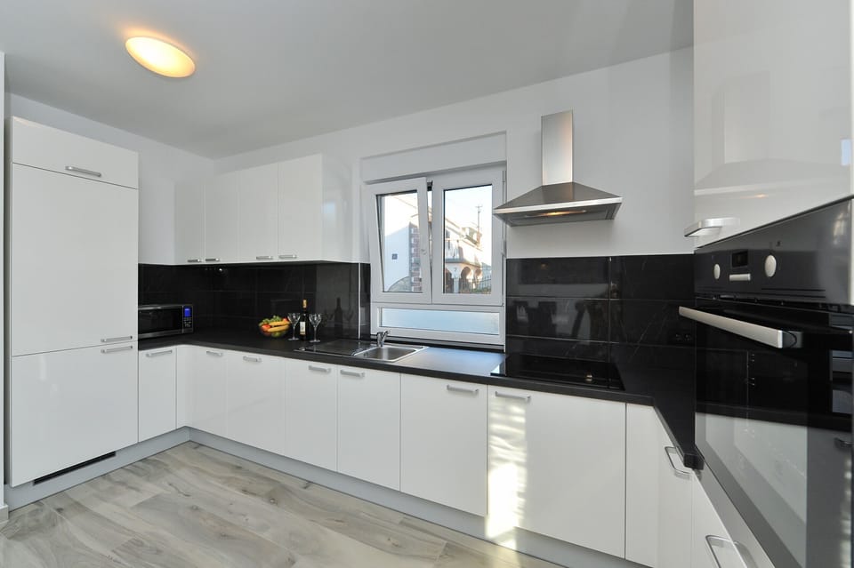 Villa, 3 Bedrooms, Private Pool, Sea View | Private kitchen | Microwave, oven, dishwasher, coffee/tea maker