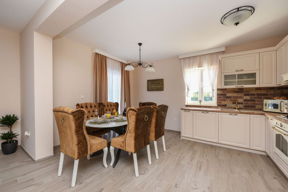 Villa, 3 Bedrooms, Smoking, Private Pool | Private kitchen | Microwave, dishwasher