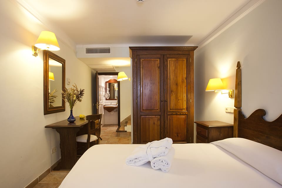 Standard Duplex, Balcony, Annex Building (Ground Floor) | Premium bedding, minibar, in-room safe, desk