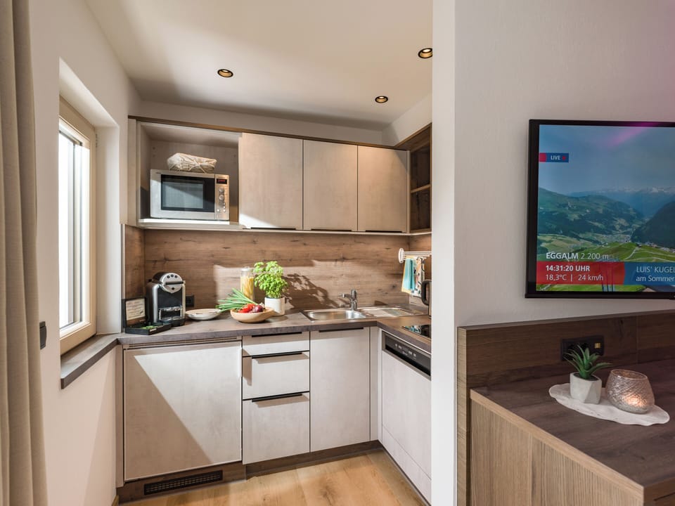 Apartment, 2 Bedrooms, Balcony (Penken) | Private kitchen | Full-size fridge, microwave, stovetop, dishwasher