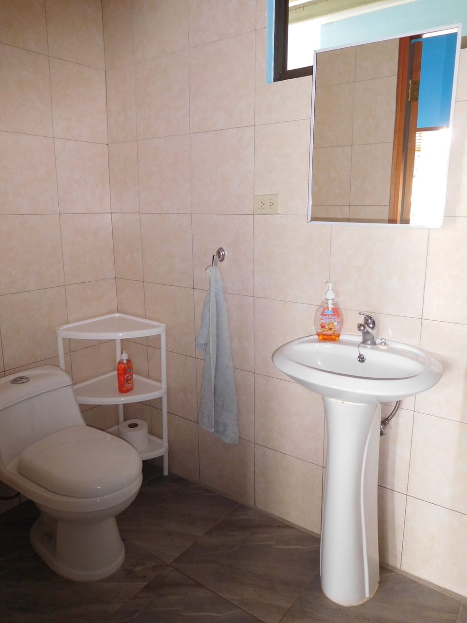 Shower, free toiletries, towels, soap