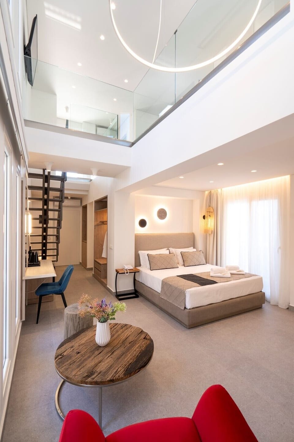 Executive Maisonette with Terrace Pool View | In-room safe, laptop workspace, soundproofing, iron/ironing board