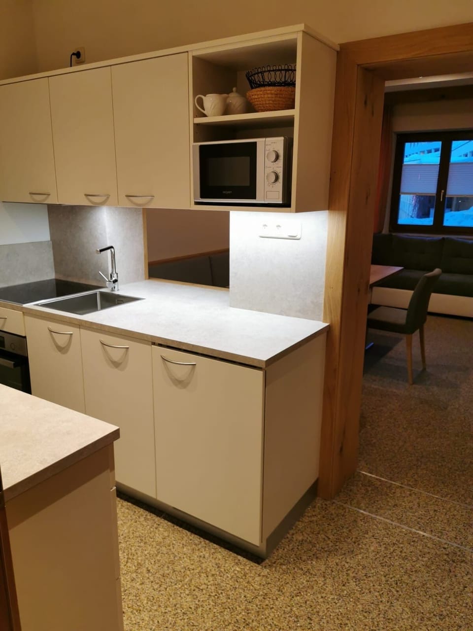 Basic Apartment (excluding cleaning fee EUR 70) | Private kitchen