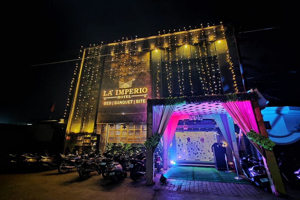 Front of property - evening/night