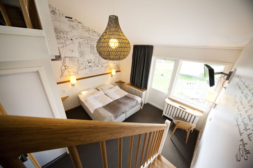 Quadruple Room, Private Bathroom | Cribs/infant beds, free WiFi, bed sheets