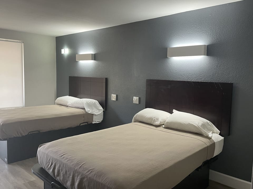 Soundproofing, free WiFi, bed sheets