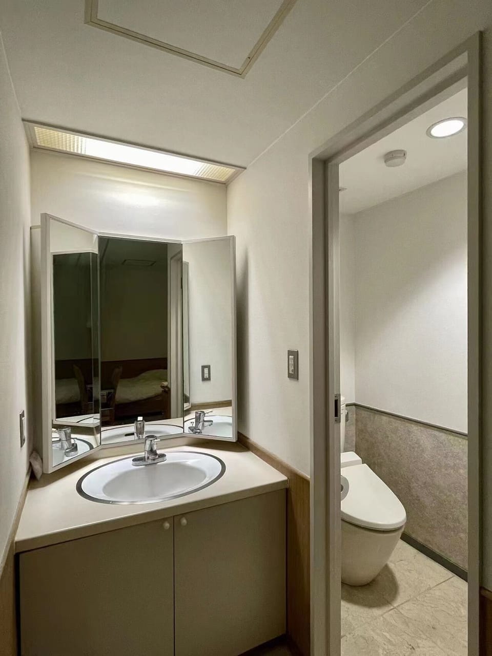 Standard Double Room | Free WiFi
