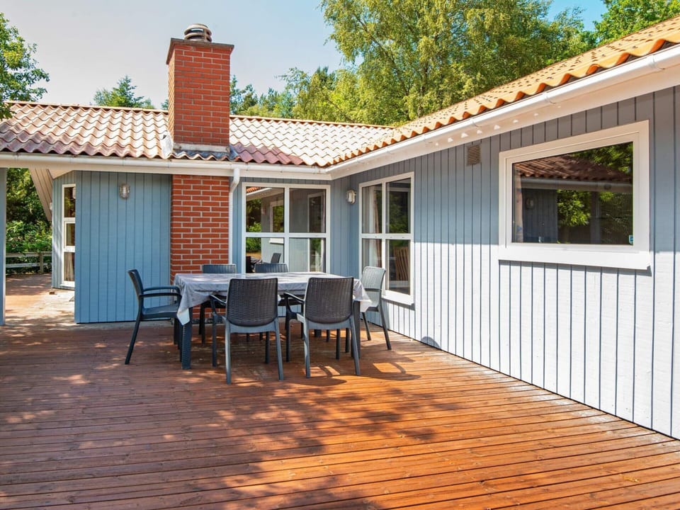 House | Dining