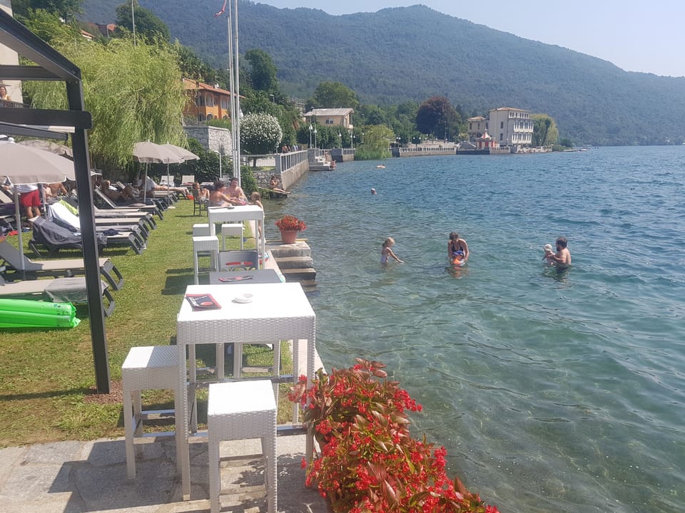 Private beach, sun loungers, beach umbrellas, beach towels