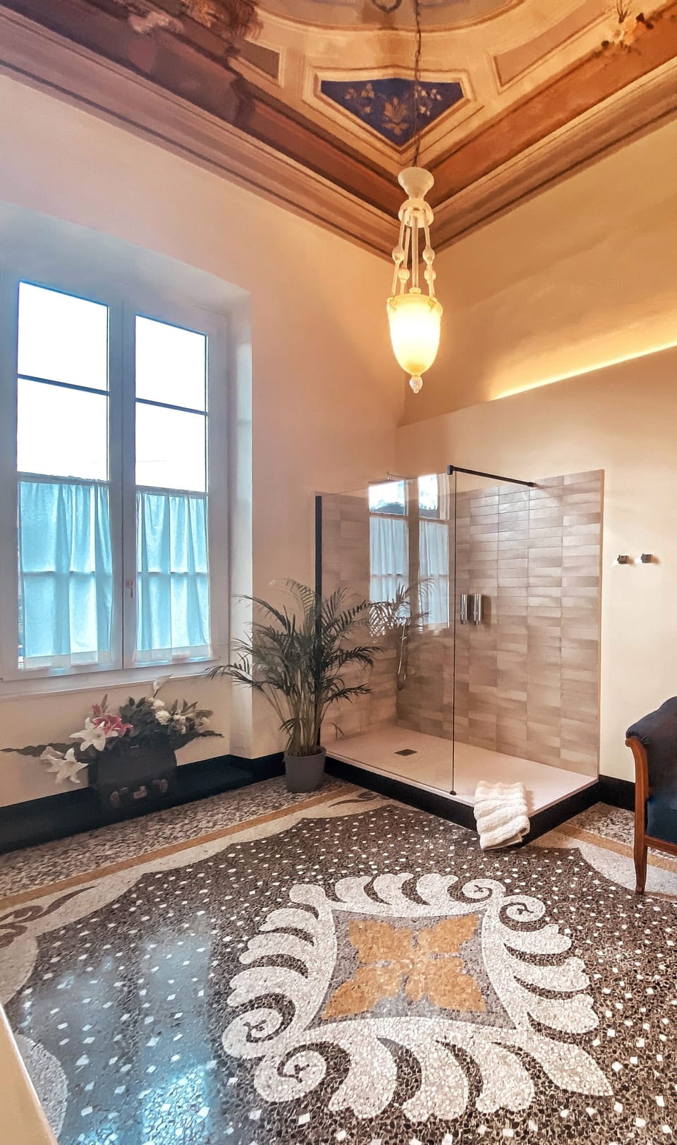 Comfort Suite, Sea View | Bathroom shower