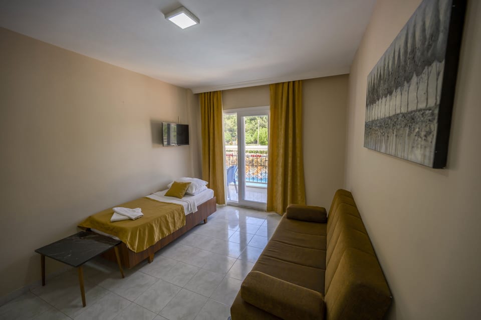 Standard Apartment | Individually decorated, blackout drapes, free WiFi, bed sheets