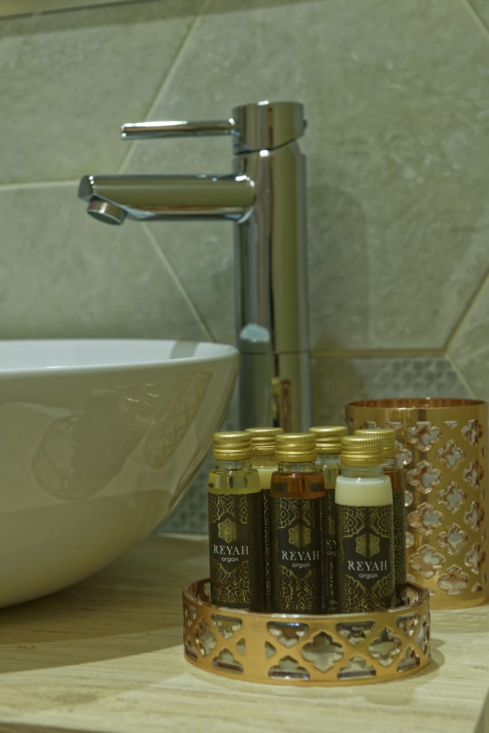 Deluxe Double Room (CAMERA 1 RR) | Bathroom amenities | Shower, free toiletries, hair dryer, bathrobes
