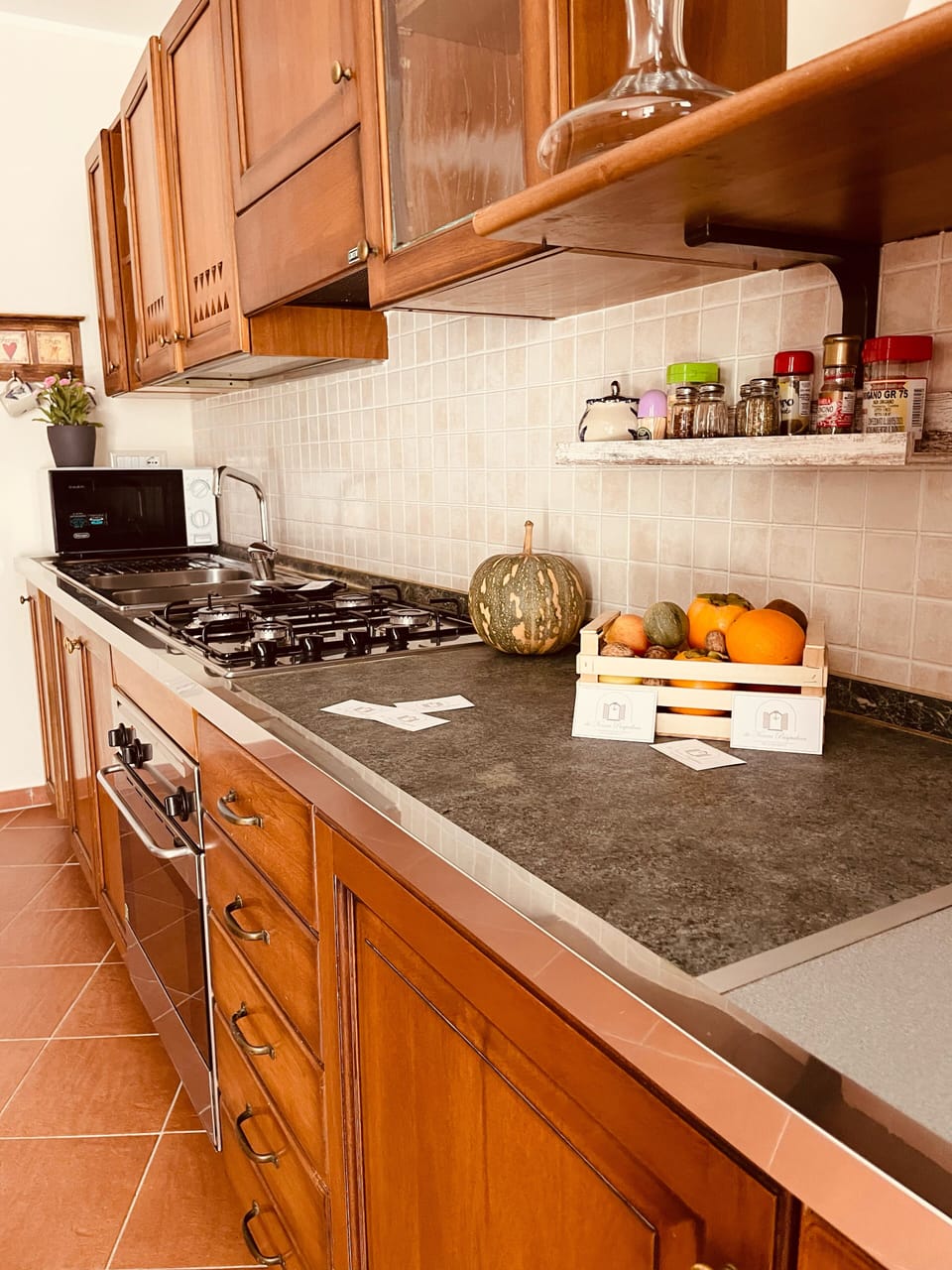 Condo, 1 Bedroom, Kitchen, Mountain View | Private kitchen | Fridge, microwave, oven, stovetop