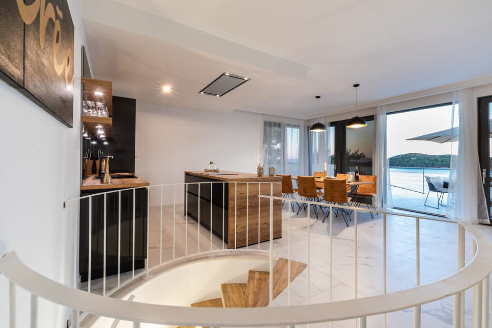 Villa (Three Bedroom Villa with Pool) | In-room dining