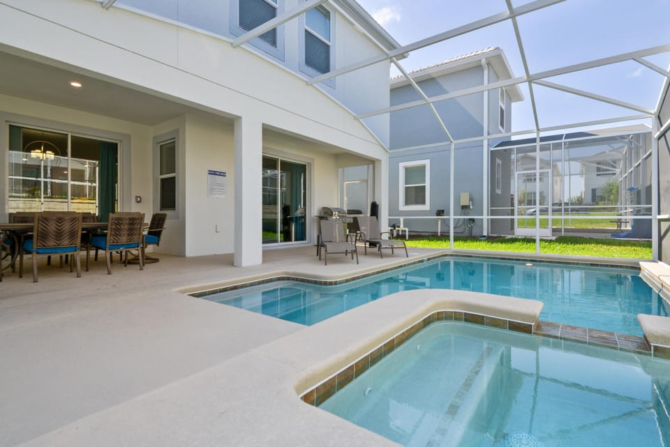 House, Multiple Beds (1588TL- The Retreat at ChampionsGate) | Pool | Outdoor pool