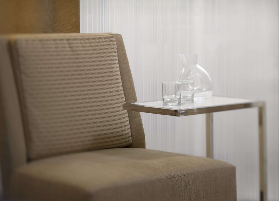 Premium bedding, in-room safe, desk, laptop workspace