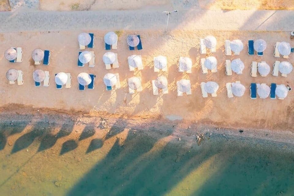 Private beach, sun loungers, beach umbrellas, beach towels