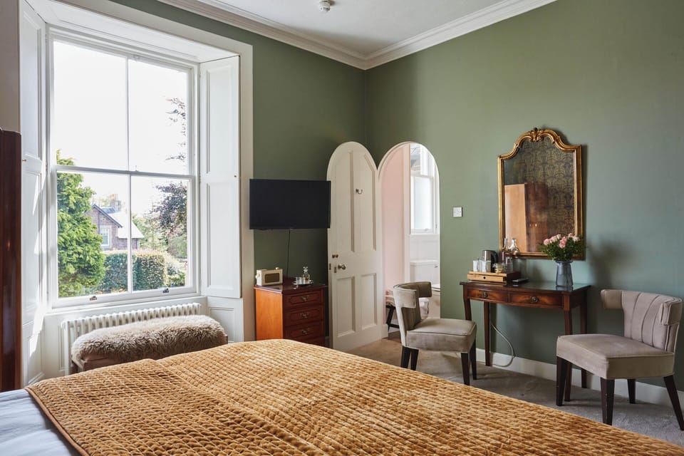 Twin Room / Double Room, 2 Single Beds or Super King Bed (Calluna Room) | Iron/ironing board, free WiFi, bed sheets