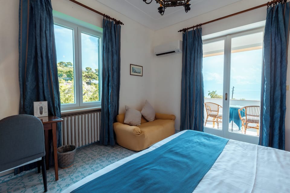 Superior Double Room, Balcony, Sea View | Frette Italian sheets, free minibar, in-room safe, free WiFi