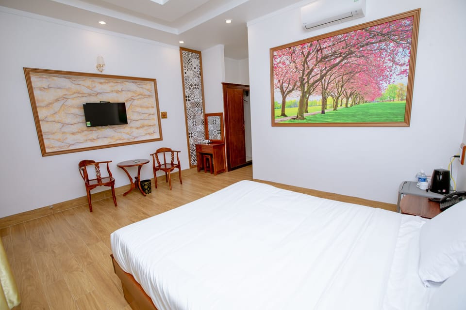 Double Room | Minibar, desk, laptop workspace, WiFi (free)