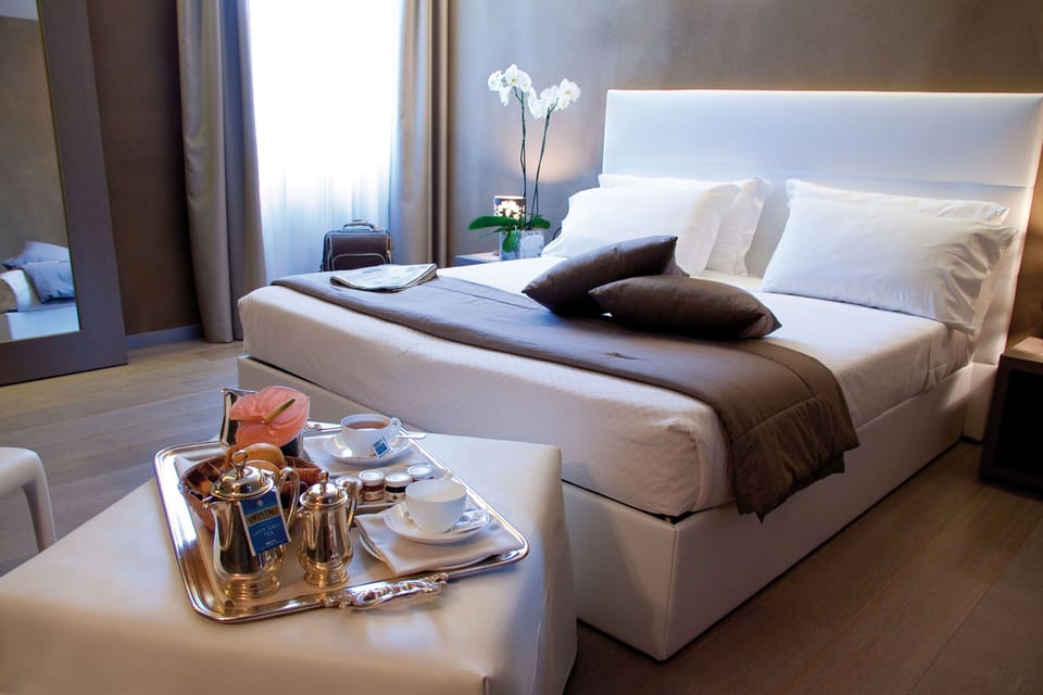 Premium bedding, minibar, in-room safe, desk