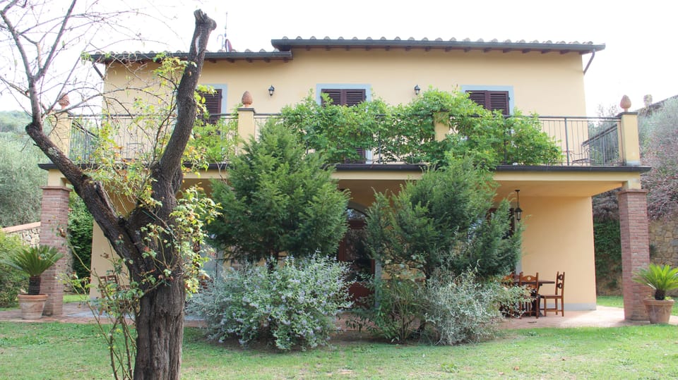 Villa, 3 Bedrooms, Smoking, Balcony | Garden