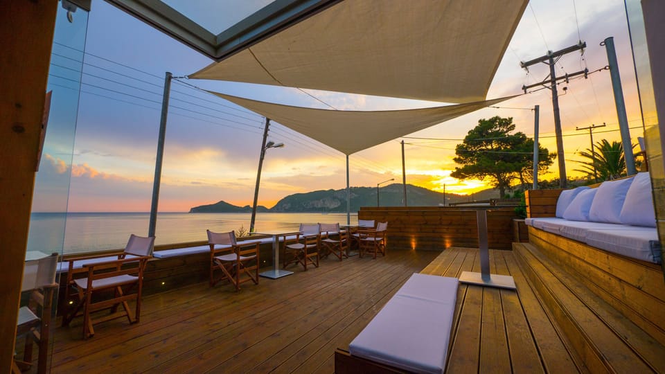 Apartment, 1 Bedroom, Smoking, Balcony | Beach