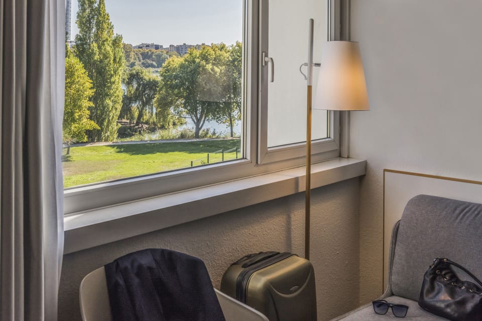 Executive Room, 1 Double Bed with Sofa bed, Lake View | Lake view