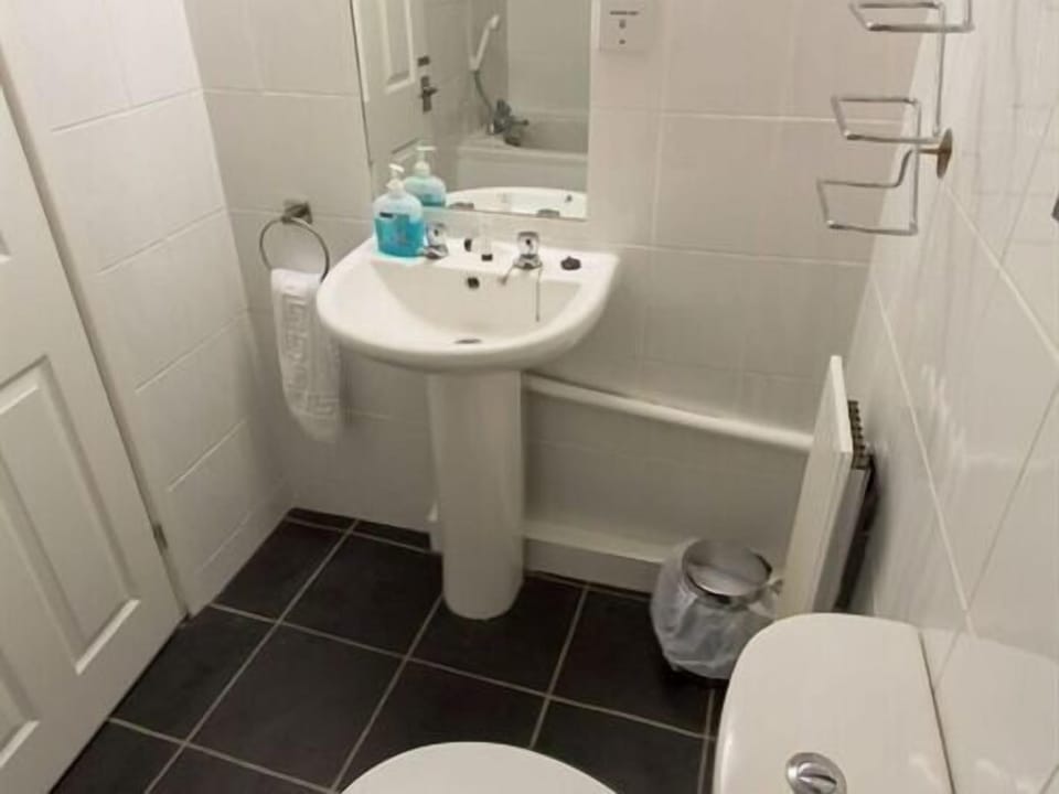 Trinity Guest House Bed and Breakfast in Hartlepool