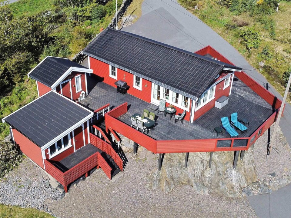 House | Exterior