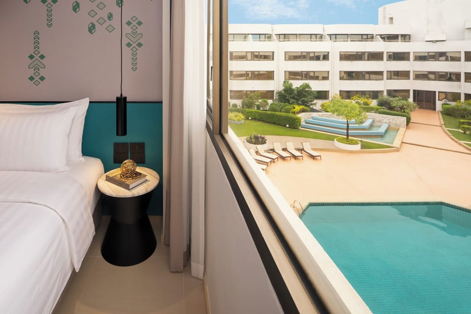 Premier Room, 1 King Bed, Pool View | View from room