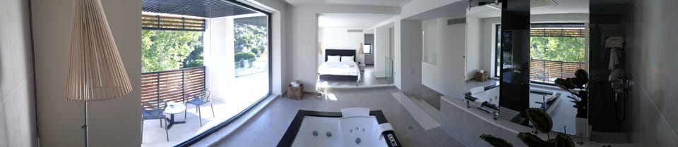 Suite, Private Pool | Minibar, desk, laptop workspace, free WiFi