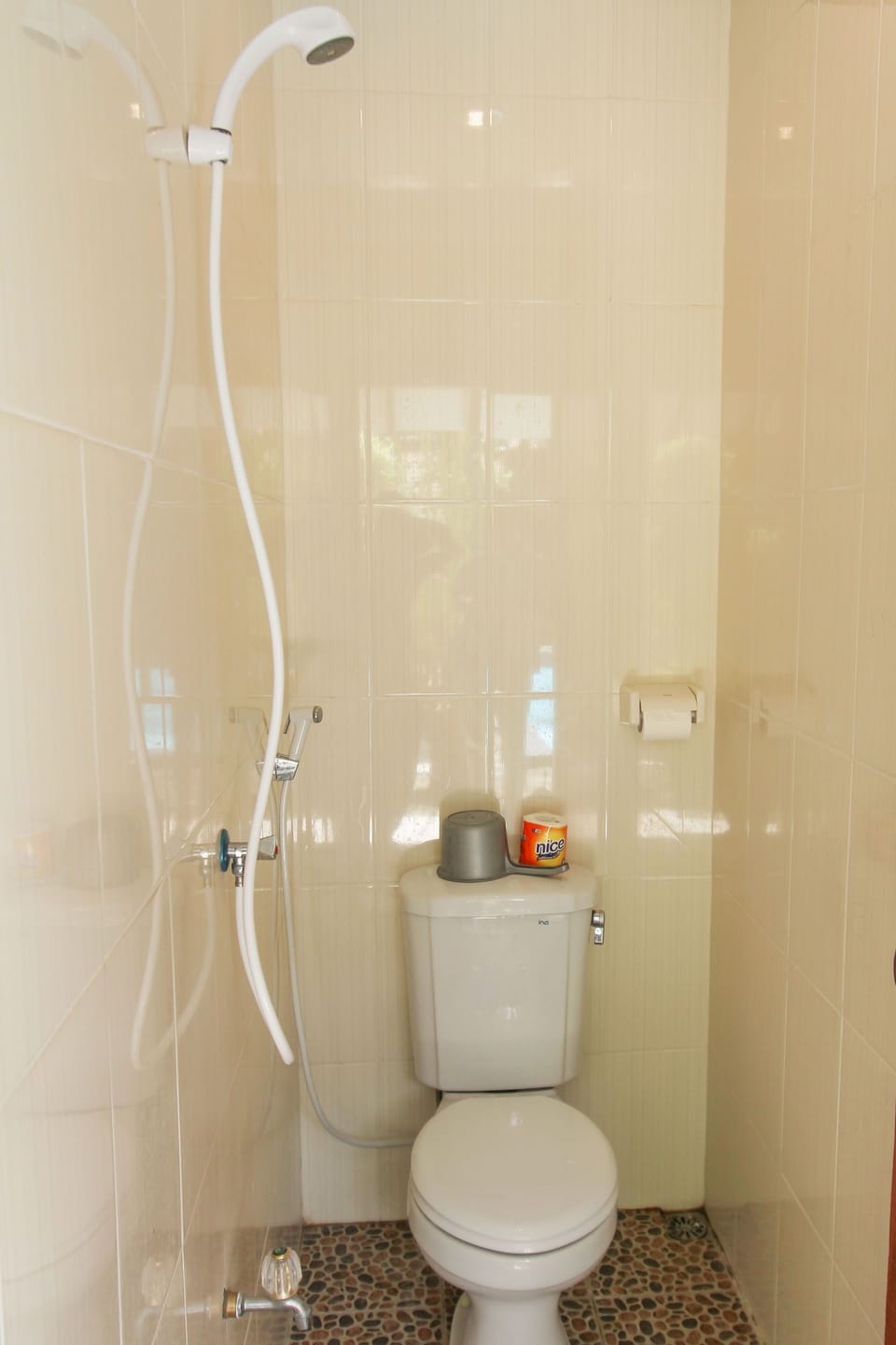 Economy Room - Fan with Shared Bathroom | Bathroom | Shower, free toiletries, towels