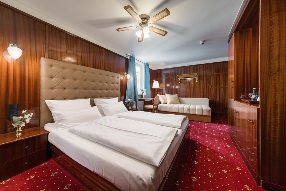 Premium Double Room | Desk, iron/ironing board, free WiFi, bed sheets