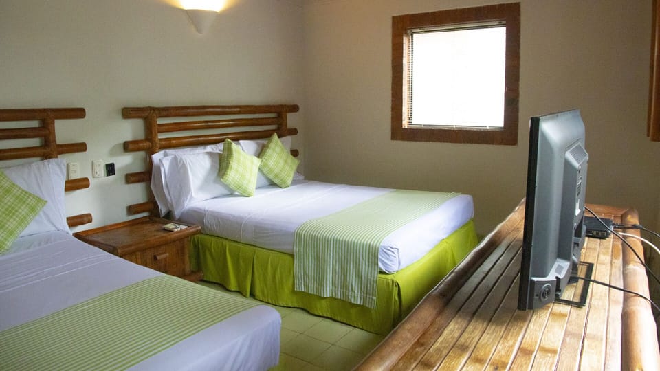 Quadruple Room | Bed sheets