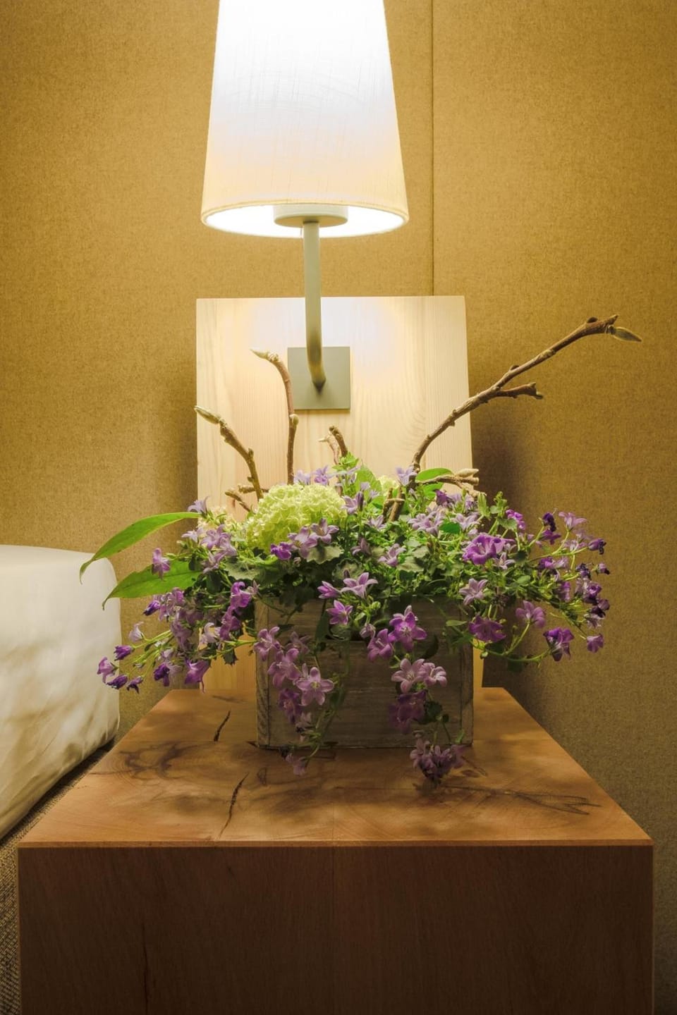 Hypo-allergenic bedding, in-room safe, desk, blackout drapes