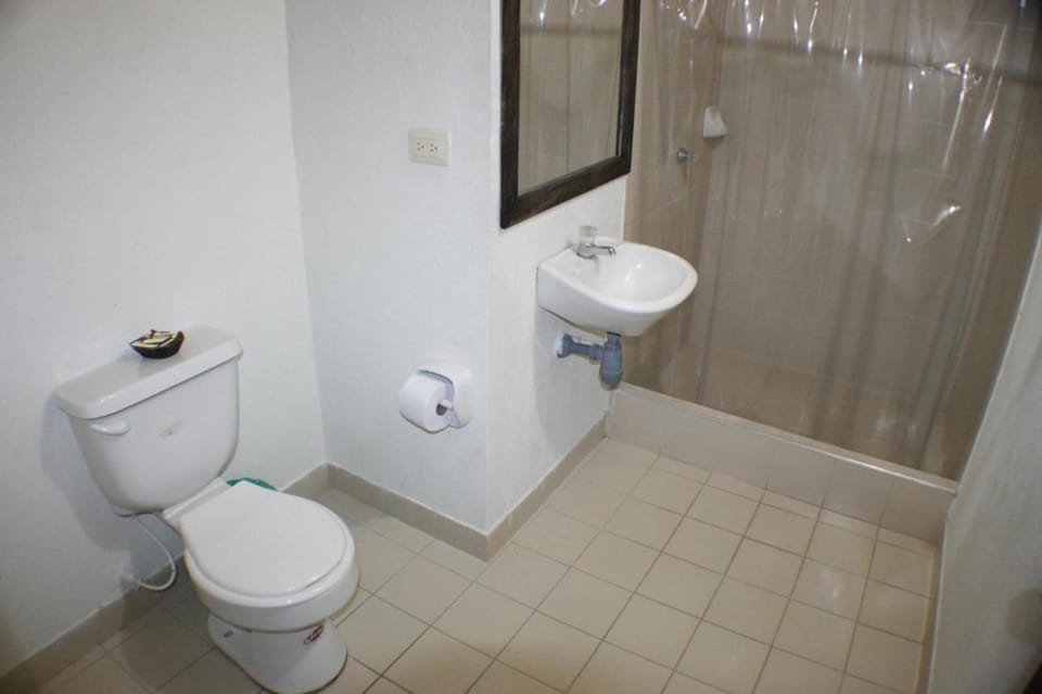 Free toiletries, towels