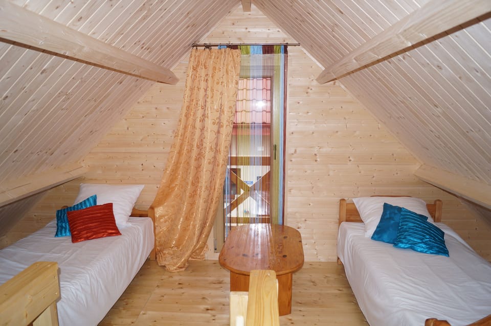 Traditional Cabin, 1 Bedroom | Desk, soundproofing, iron/ironing board (on request), cribs (surcharge)